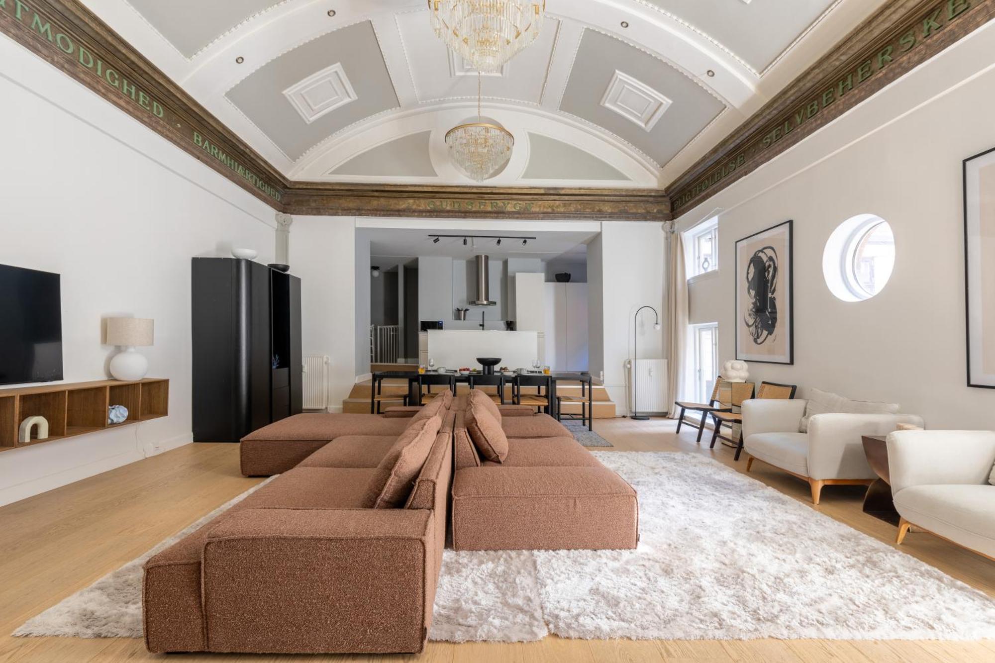 Unique 3 Bedroom In Vibrant Frederiksberg Apartment Copenhagen