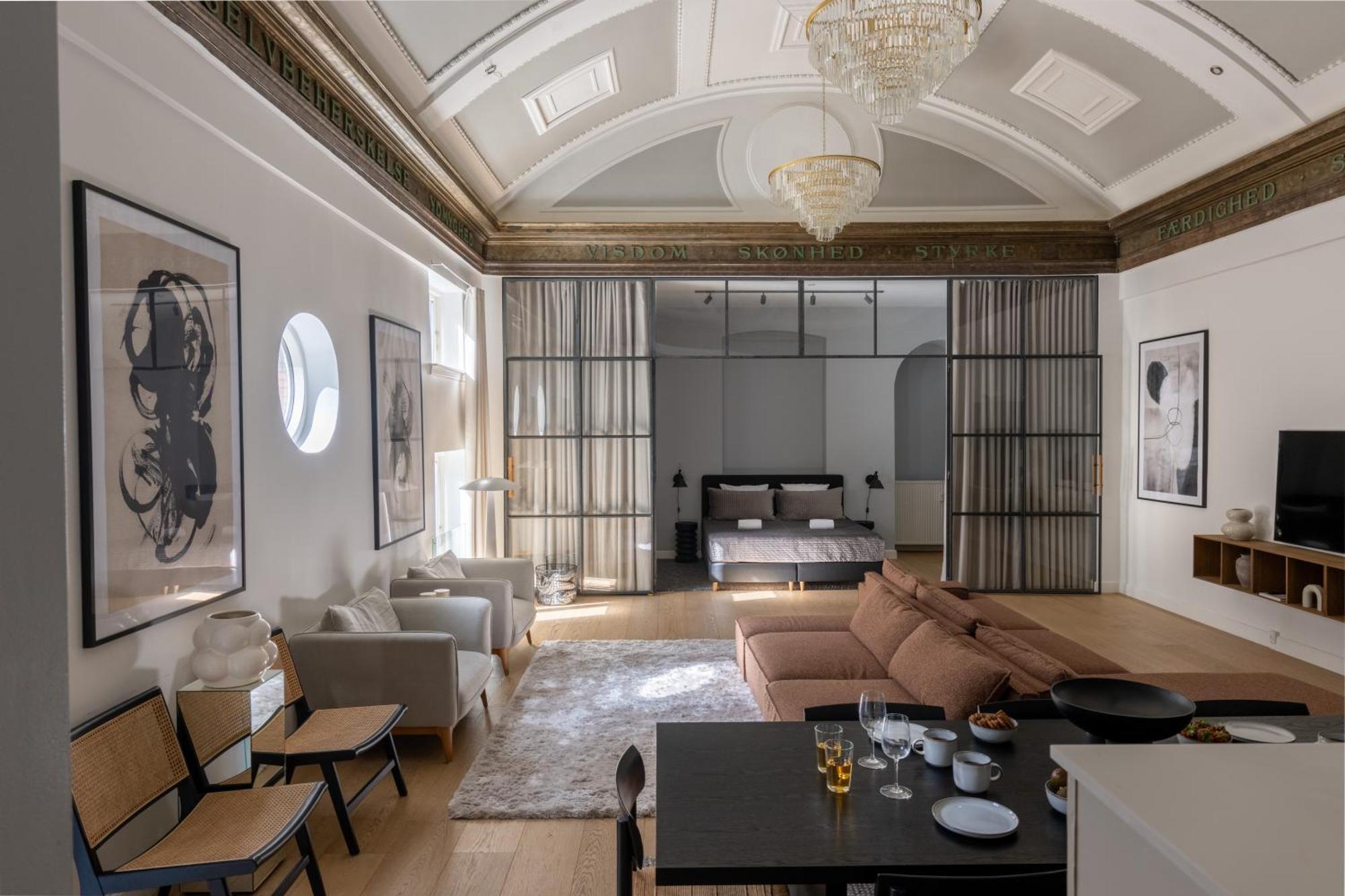 Unique 3 Bedroom In Vibrant Frederiksberg Copenhagen